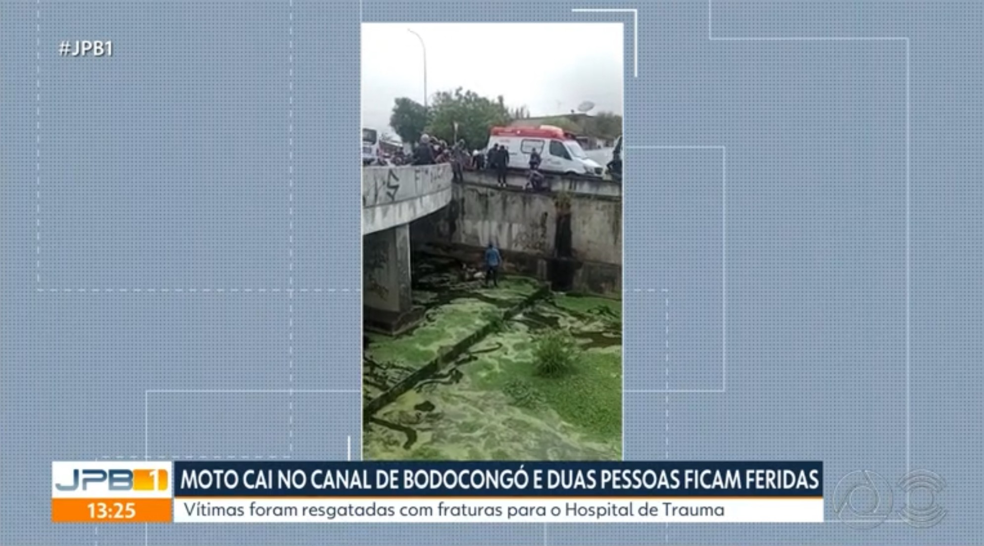 Duas pessoas ficam feridas após motocicleta cair dentro de canal em Campina Grande, na PB