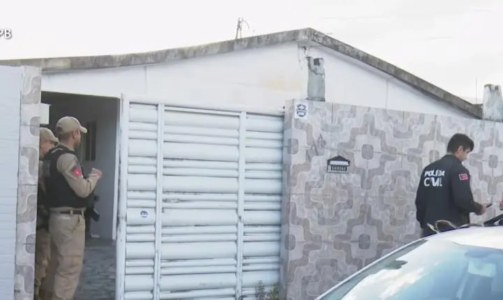 Casal é encontrado morto dentro de casa, em João Pessoa