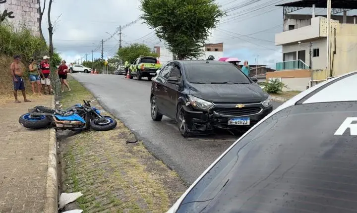 Motociclista morre após bater em carro e ser atingido por outro em Santa Rita, PB